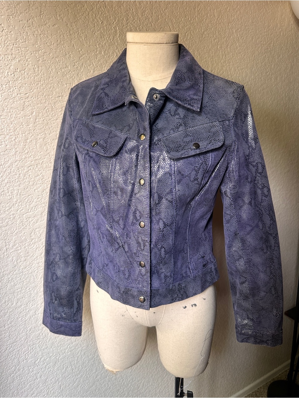 Steve Madden blue/purple Snake Skin Jacket